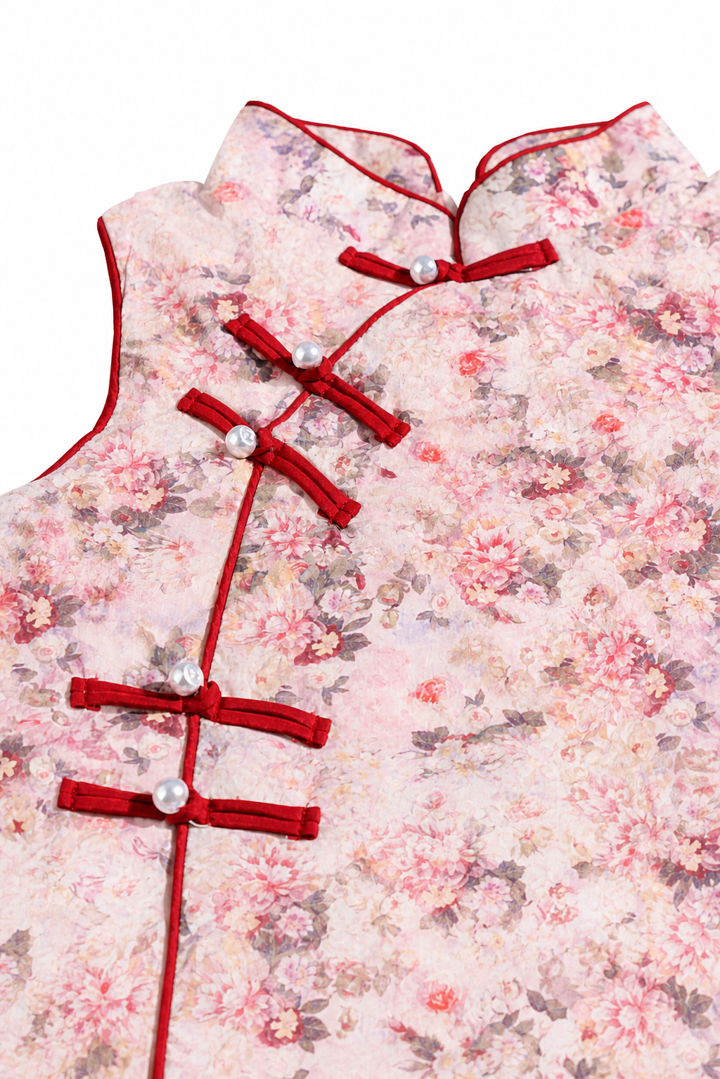 Mandarin collar and red frog button detail on pink floral girls qipao dress